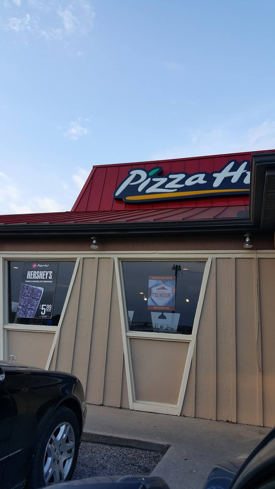 Pizza Hut | restaurant | 603 N General Bruce Dr, Temple, TX 76504, USA | 2547422222 OR +1 254-742-2222