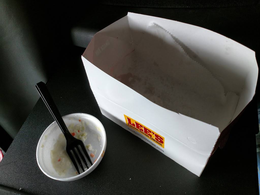 Lees Famous Recipe Chicken | restaurant | West Park Shopping Center, W Broadway St #101, Lawrenceburg, KY 40342, USA | 5028390005 OR +1 502-839-0005