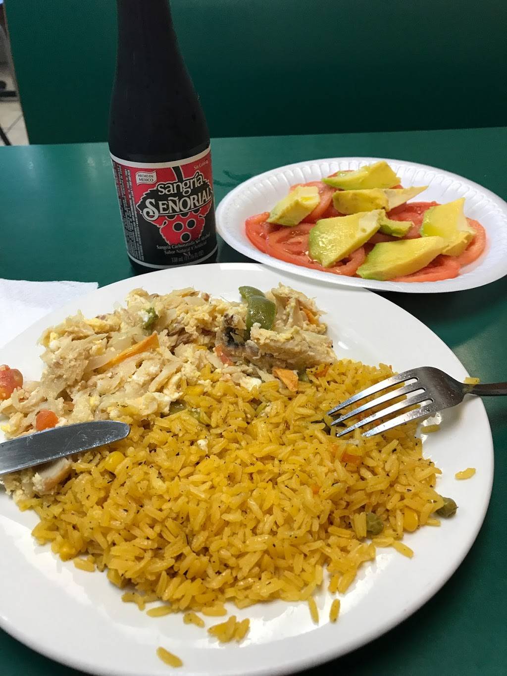 Arcoiris Latin Cuisine | restaurant | 4031 Palm Beach Blvd, Fort Myers, FL 33916, USA | 2396935005 OR +1 239-693-5005