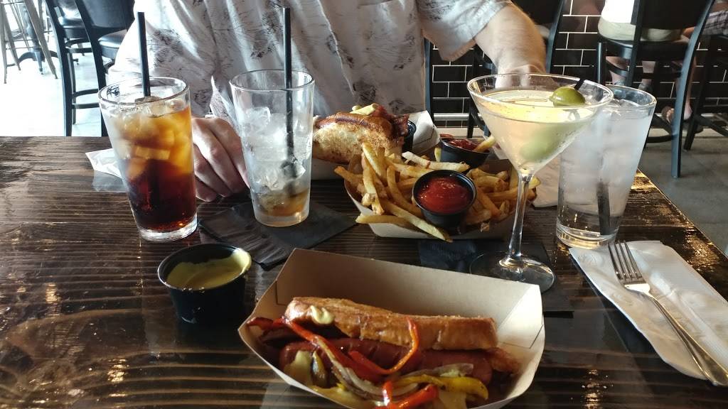 Blackbook Bar | restaurant | 315 E Arenas Rd, Palm Springs, CA 92262, USA | 7608328497 OR +1 760-832-8497