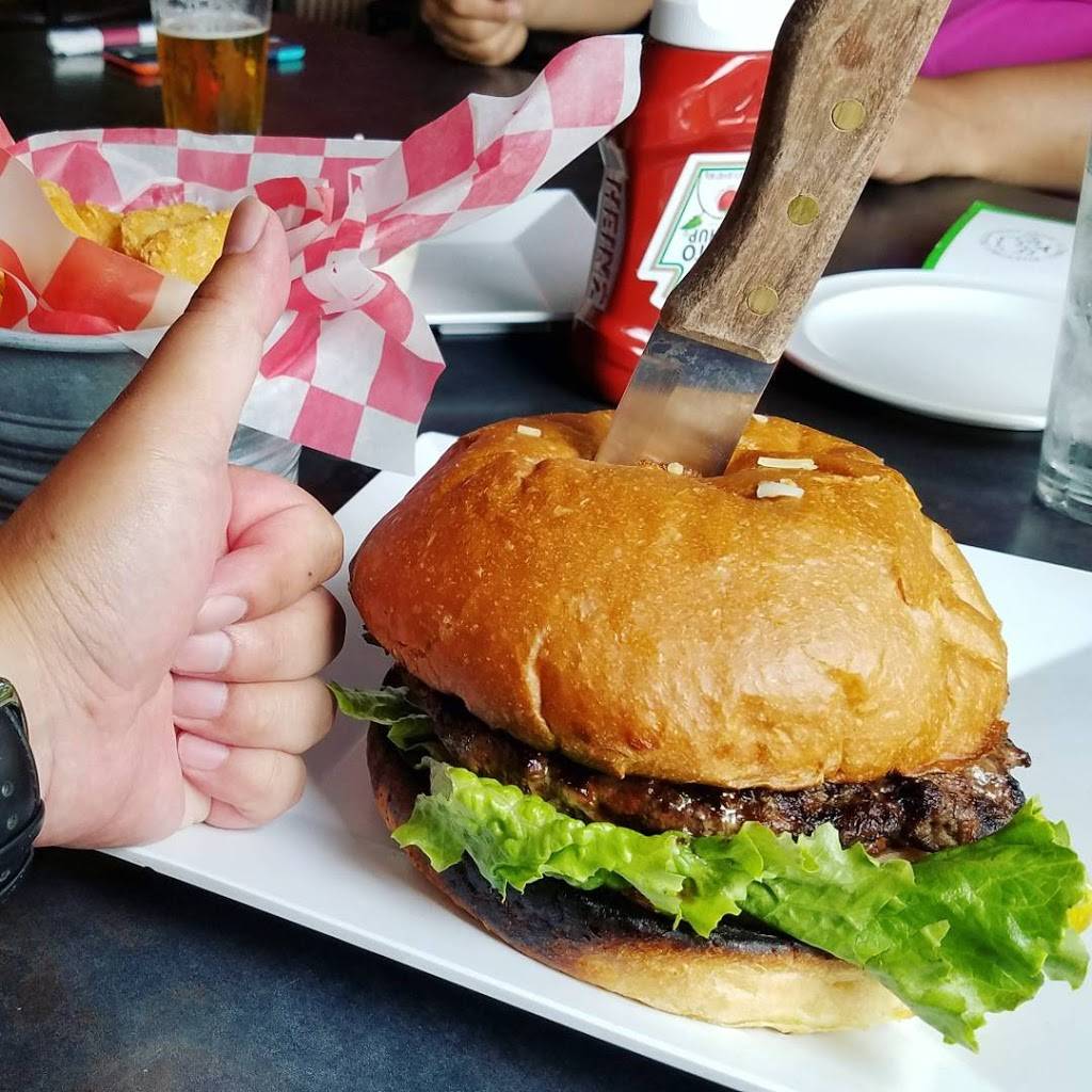 BROKEN OAR MARINA-BAR & GRILL | restaurant | 614 Rawson Bridge Rd, Port Barrington, IL 60010, USA | 8476399468 OR +1 847-639-9468