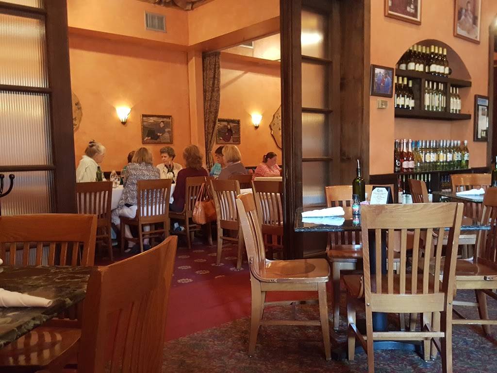 Ciros | restaurant | 9755 Katy Fwy, Houston, TX 77024, USA | 7134679336 OR +1 713-467-9336