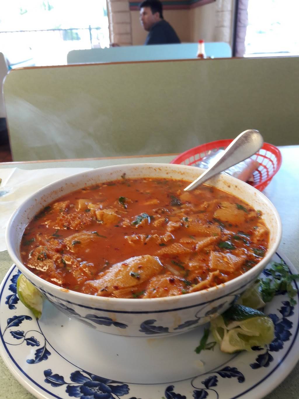 Taqueria El Farolito | restaurant | 3140 Senter Rd, San Jose, CA 95111, USA | 4089722016 OR +1 408-972-2016