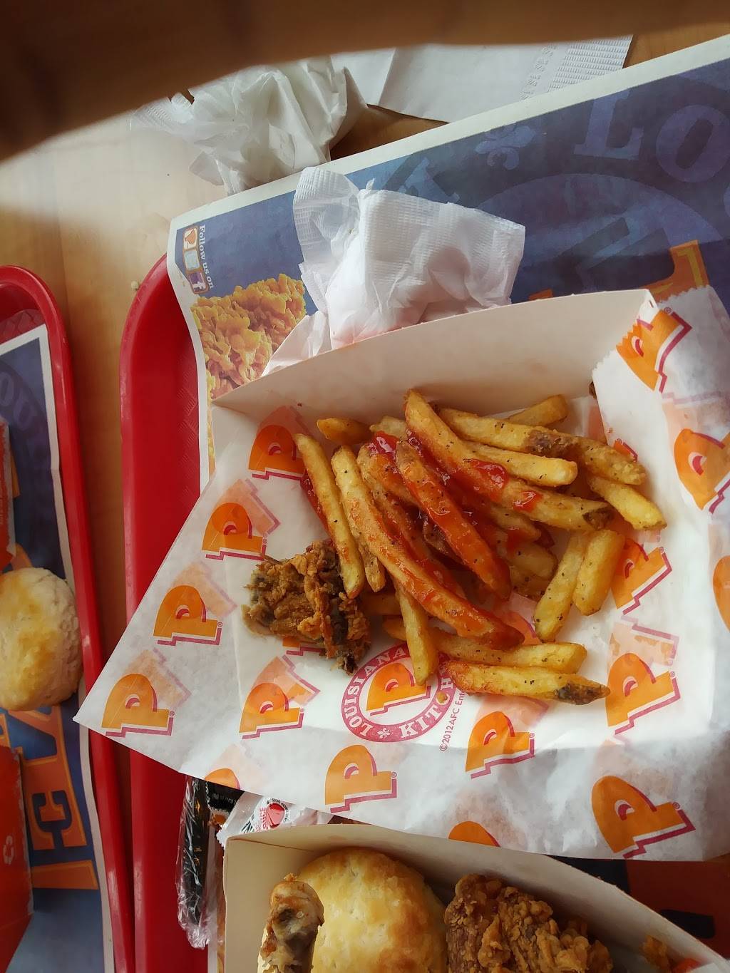 Popeyes Louisiana Kitchen | restaurant | 2595 Nottingham Way, Trenton, NJ 08619, USA | 6095868595 OR +1 609-586-8595