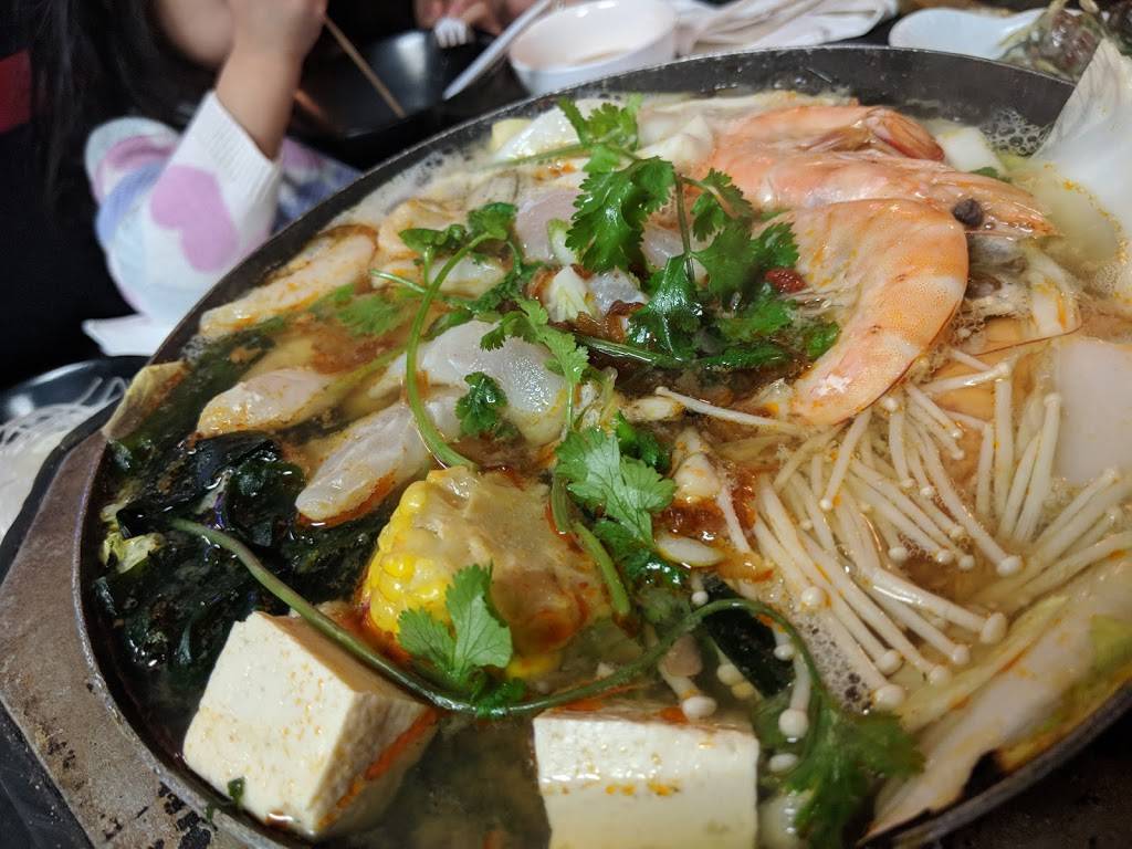 The Boiling Pot Restaurant | restaurant | 12921 Magnolia St, Garden Grove, CA 92841, USA | 7145377990 OR +1 714-537-7990