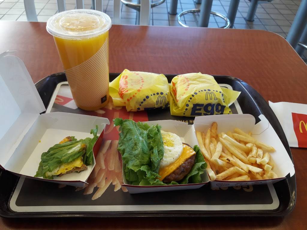 McDonalds | cafe | 5900 W Chandler Blvd, Chandler, AZ 85226, USA | 4809613050 OR +1 480-961-3050