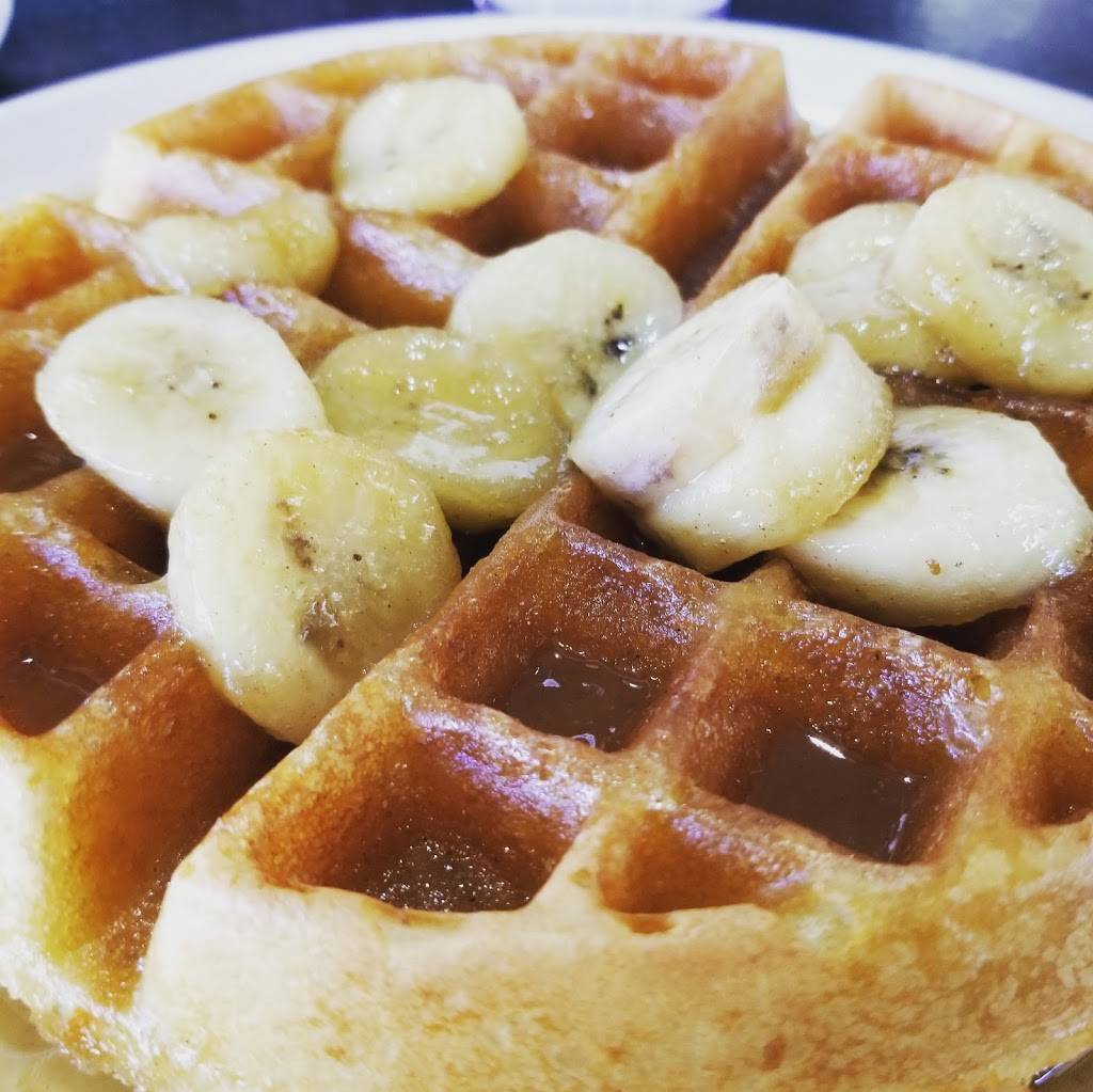 Denver Diner | restaurant | 740 W Colfax Ave, Denver, CO 80204, USA | 3038255443 OR +1 303-825-5443