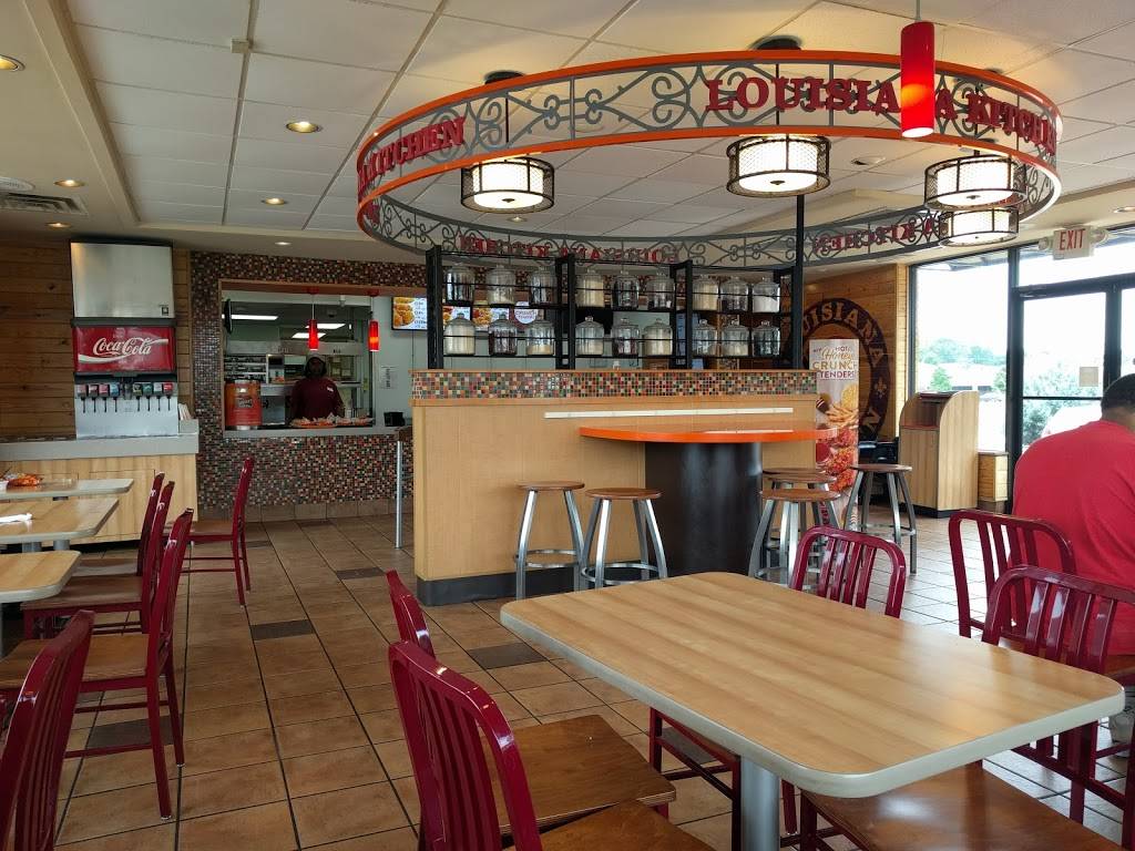 Popeyes Louisiana Kitchen | restaurant | 3352 Broad St, Chattanooga, TN 37409, USA | 4232651995 OR +1 423-265-1995