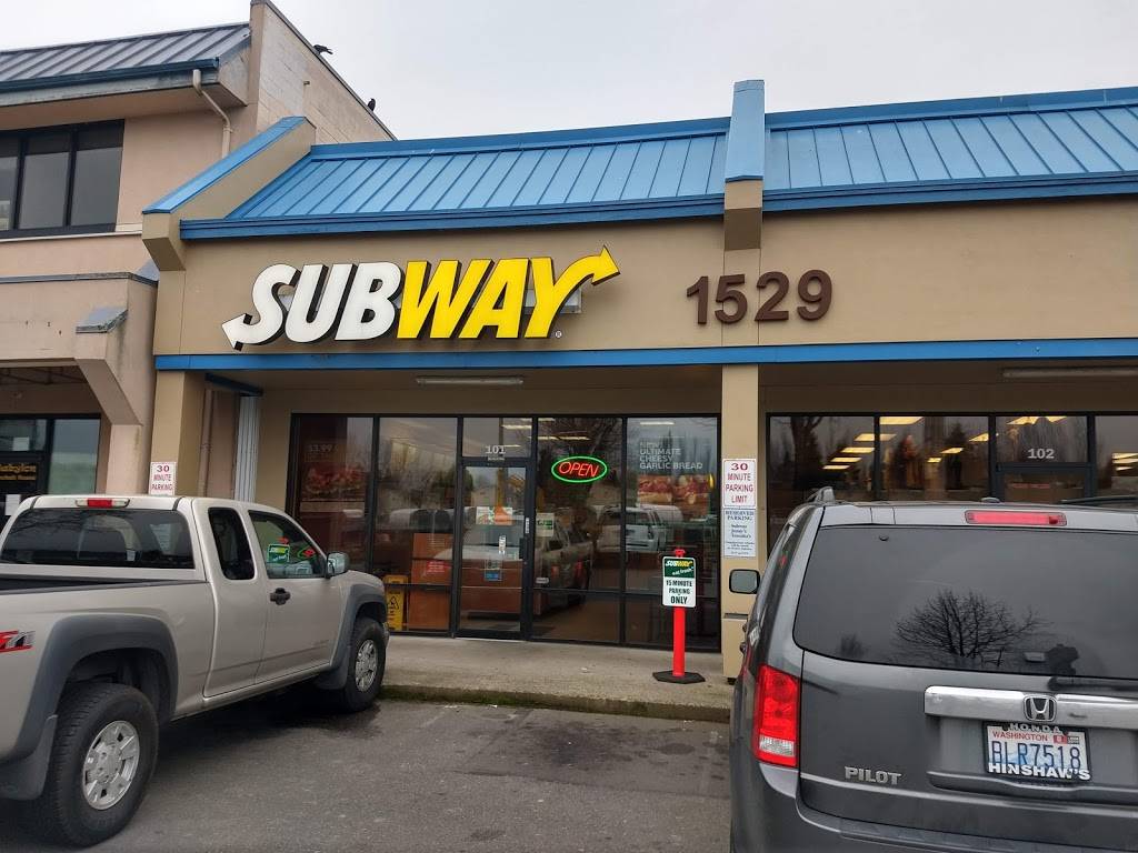 Subway | meal takeaway | 1529 W Meeker St #101, Kent, WA 98032, USA | 2538593517 OR +1 253-859-3517