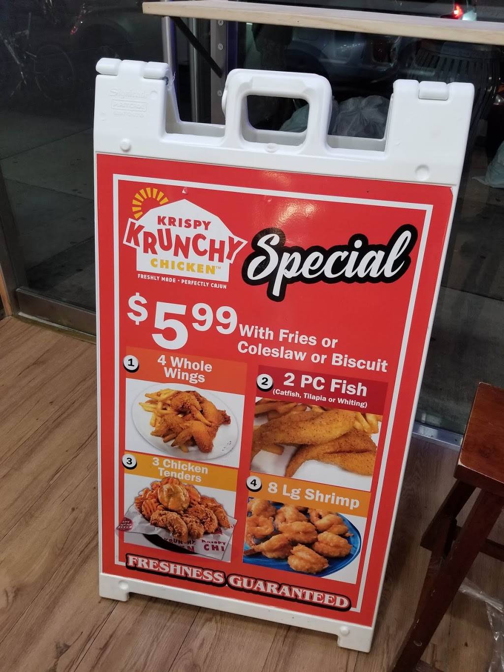 Krispy Krunchy Chicken | restaurant | 50 Hoyt St, Brooklyn, NY 11201, USA | 7185220888 OR +1 718-522-0888