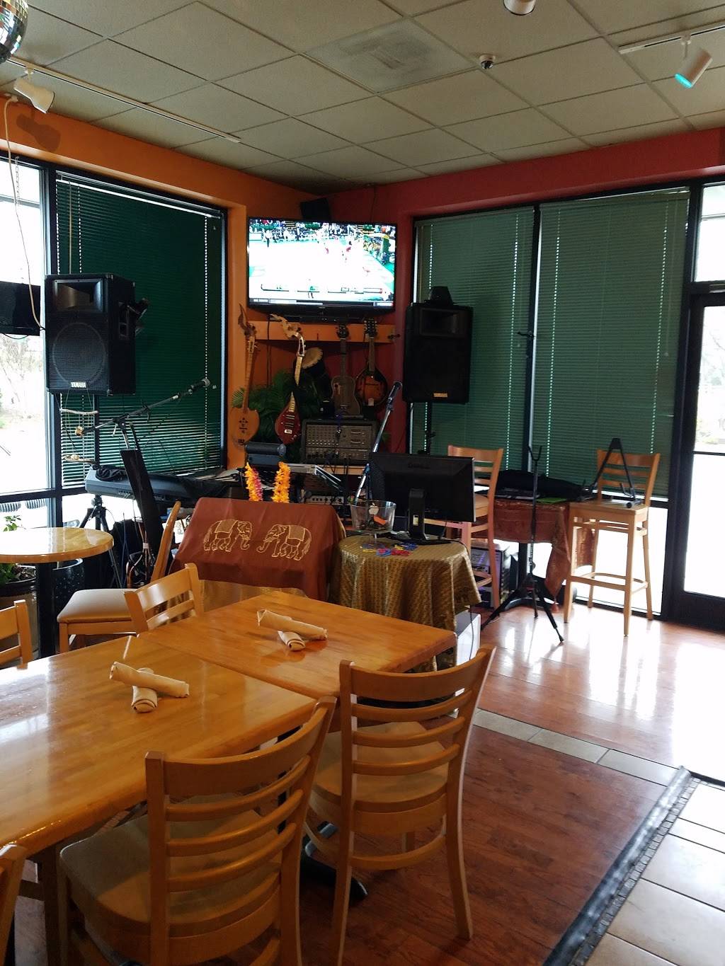 Thai Chiang Mai Restaurant | restaurant | 500 Americhase Dr, Greensboro, NC 27409, USA | 3368690908 OR +1 336-869-0908