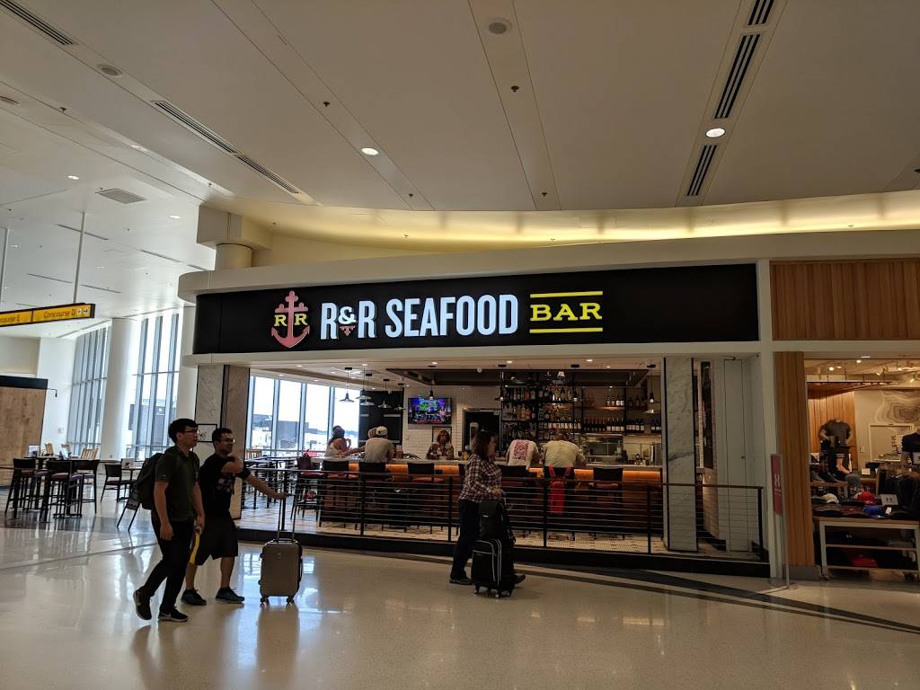 R&R Seafood Bar | restaurant | 7060 Friendship Rd, Baltimore, MD 21240, USA | 4438833752 OR +1 443-883-3752