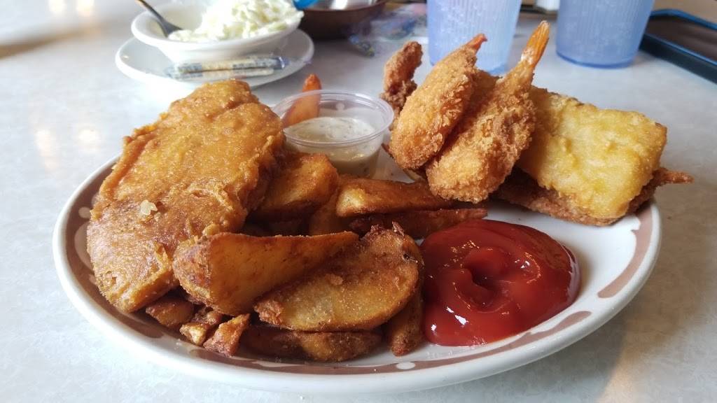 Merry Go Round Restaurant | restaurant | 2101 N Fares Ave, Evansville, IN 47711, USA | 8124236388 OR +1 812-423-6388