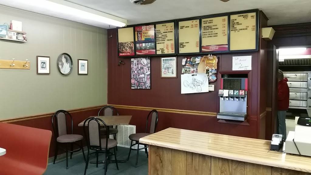 Rods Pizzaria | restaurant | 116 E Montgomery St, Francesville, IN 47946, USA | 2195672777 OR +1 219-567-2777