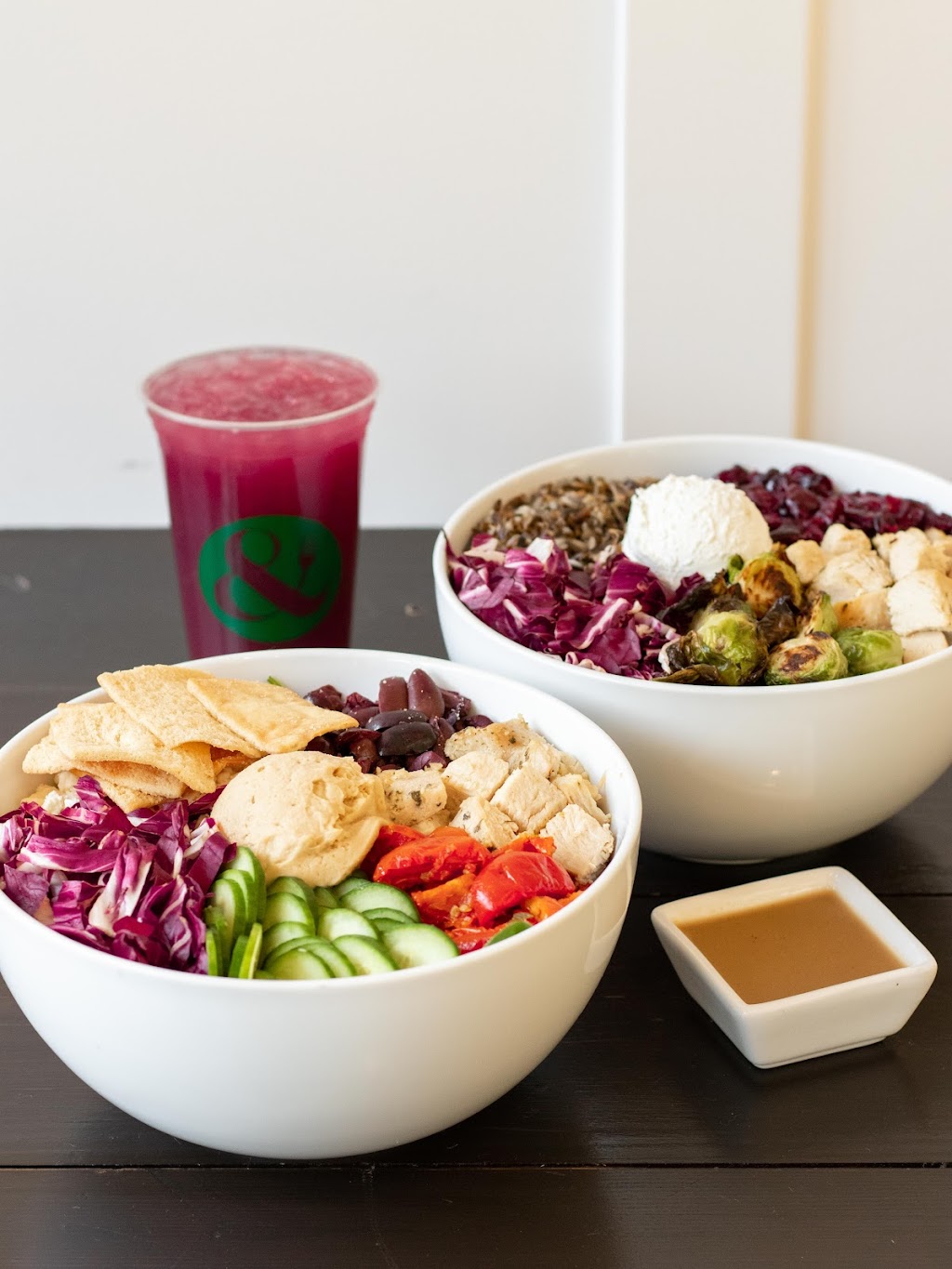 CRISP & GREEN | restaurant | 6333 E Mockingbird Ln Suite 165, Dallas, TX 75214, USA | 4697221630 OR +1 469-722-1630