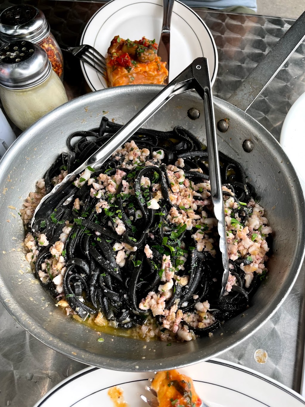 The Daily Catch Brookline | restaurant | 441 Harvard St, Brookline, MA 02446, USA | 6177342700 OR +1 617-734-2700