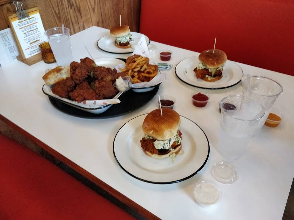 The Hot Chick | restaurant | 4363 N 75th St, Scottsdale, AZ 85251, USA | 4805507819 OR +1 480-550-7819