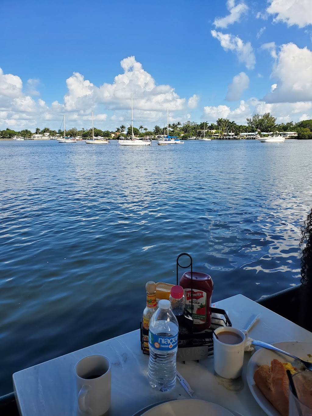 Giorgios Bakery & Bistro | bakery | 800 N Ocean Dr, Hollywood, FL 33019, USA | 9549295550 OR +1 954-929-5550