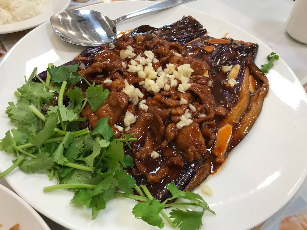 A+ Chinese Restaurant | restaurant | 59-06 Kissena Blvd, Flushing, NY 11355, USA | 7188868528 OR +1 718-886-8528