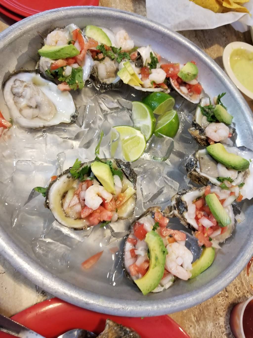 Mariscos 2000 | restaurant | 1153 S Stemmons Fwy, Lewisville, TX 75067, USA | 9729568300 OR +1 972-956-8300