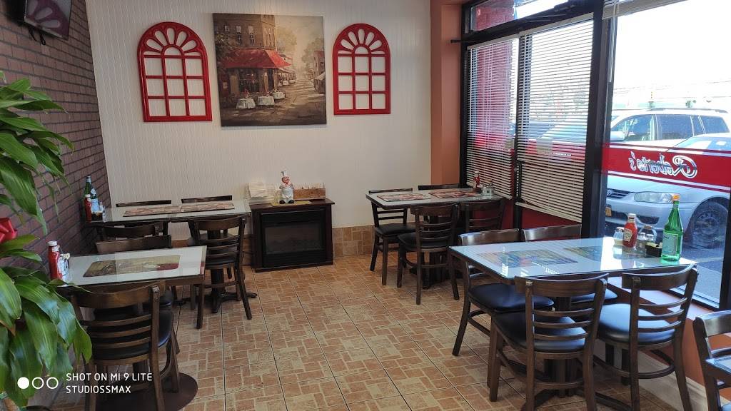 Robertos Gourmet Kitchen | restaurant | 2048 Victory Blvd, Staten Island, NY 10314, USA | 7185247530 OR +1 718-524-7530