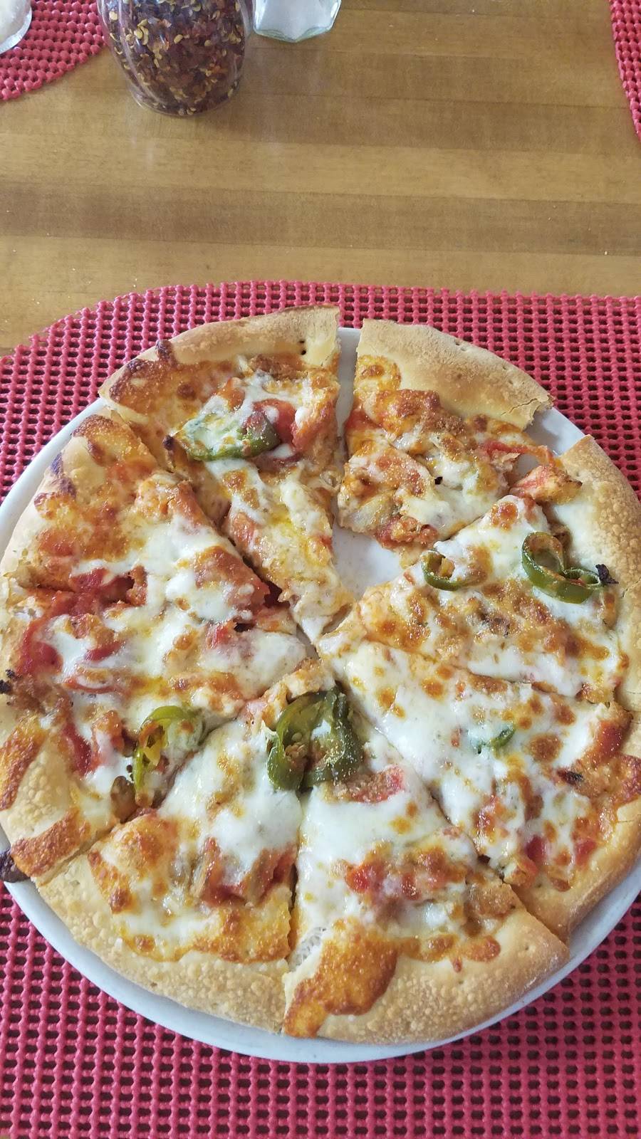 Tom E Toes Pizza | restaurant | 5 River Rd, Wilton, CT 06897, USA | 2037800137 OR +1 203-780-0137