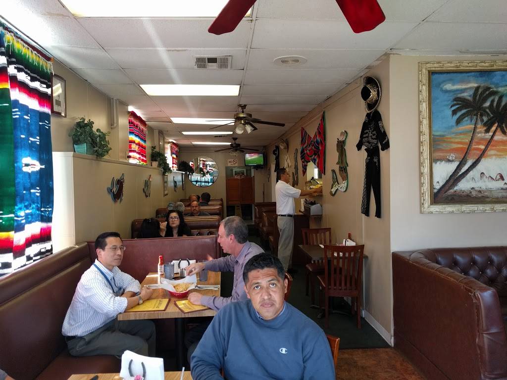 Zacatecas Restaurant | restaurant | 13737 S Inglewood Ave #9, Hawthorne, CA 90250, USA | 3106795161 OR +1 310-679-5161