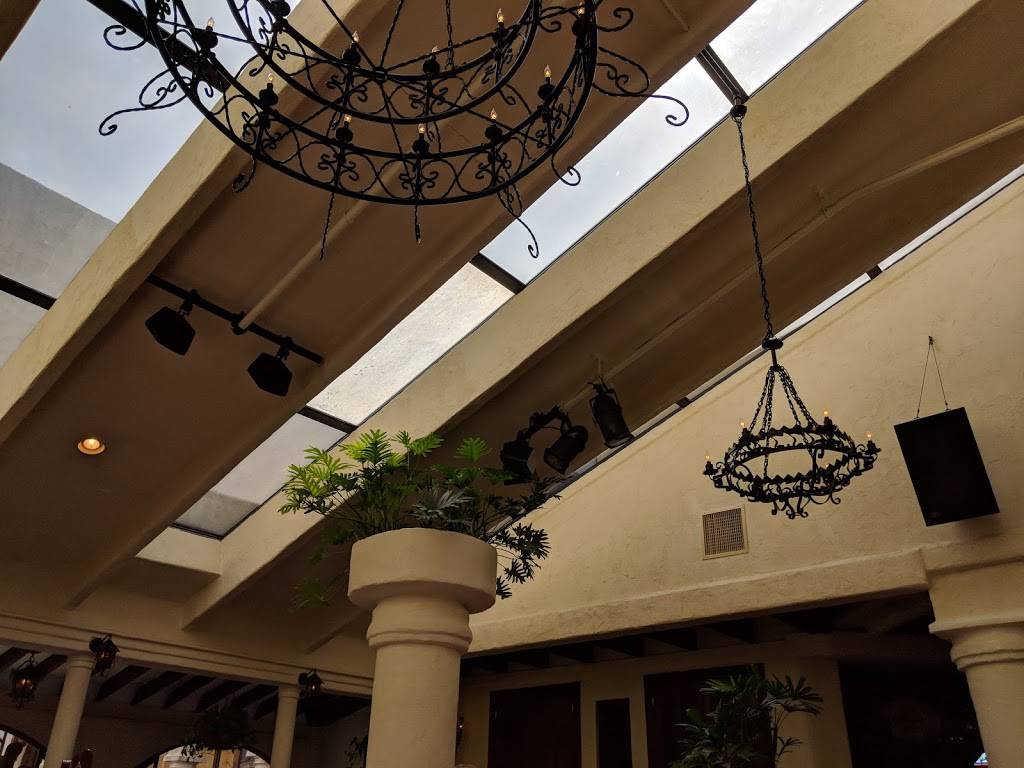 El Serrano | restaurant | 2151 Columbia Ave, Lancaster, PA 17603, USA | 7173976191 OR +1 717-397-6191