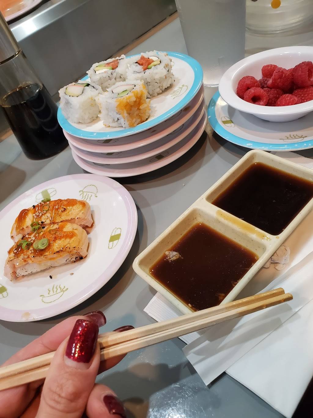 Sushi Sapporo | restaurant | 9738 SE Washington St ste m, Portland, OR 97216, USA | 5032559922 OR +1 503-255-9922