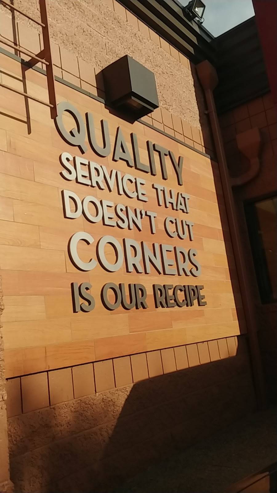 Wendys | restaurant | 4800 Culture Dr NE, Albuquerque, NM 87107, USA | 5053412611 OR +1 505-341-2611