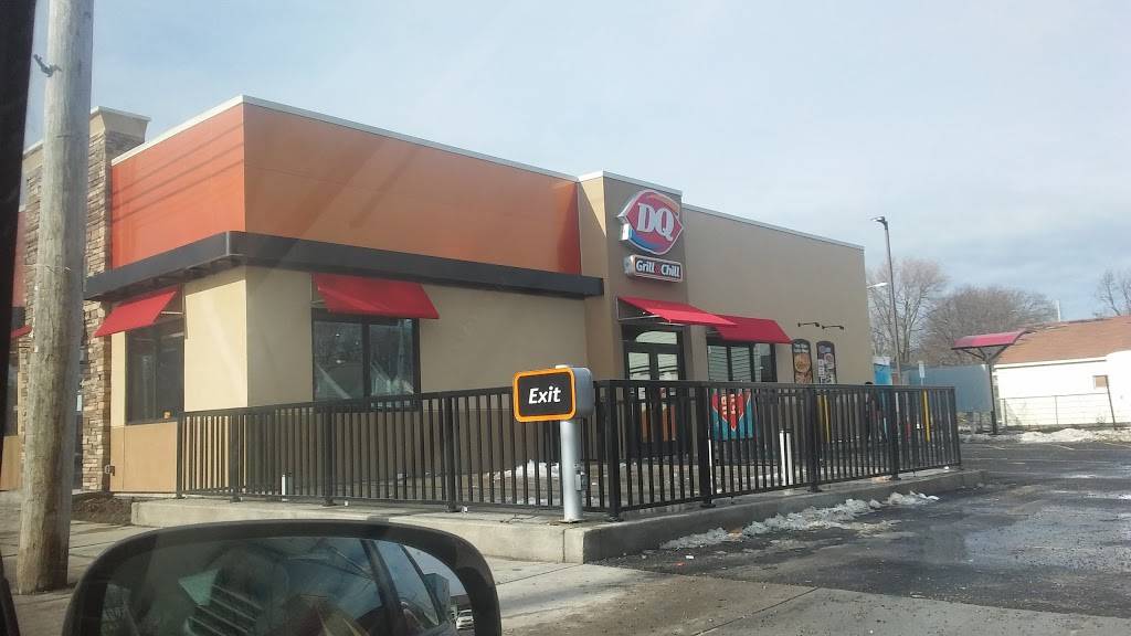 Dairy Queen Grill & Chill | restaurant | 2432 Niagara St, Niagara Falls, NY 14303, USA | 7162851873 OR +1 716-285-1873