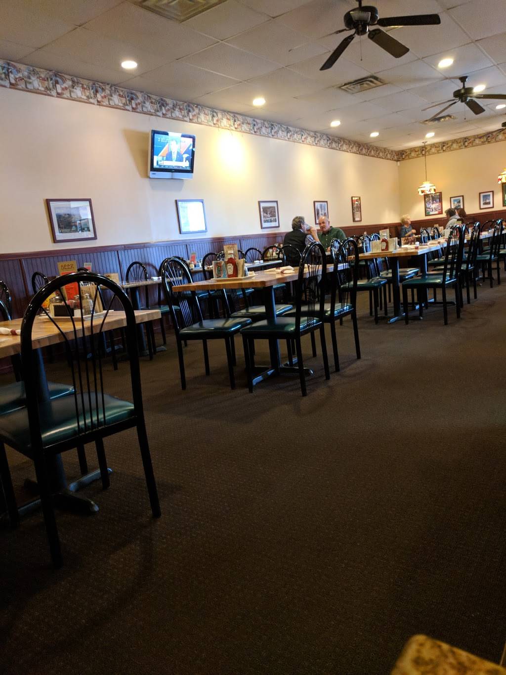 Vinnys Italian Grill and Pizza | restaurant | 3434 Lauderdale Dr, Richmond, VA 23233, USA | 8043608044 OR +1 804-360-8044