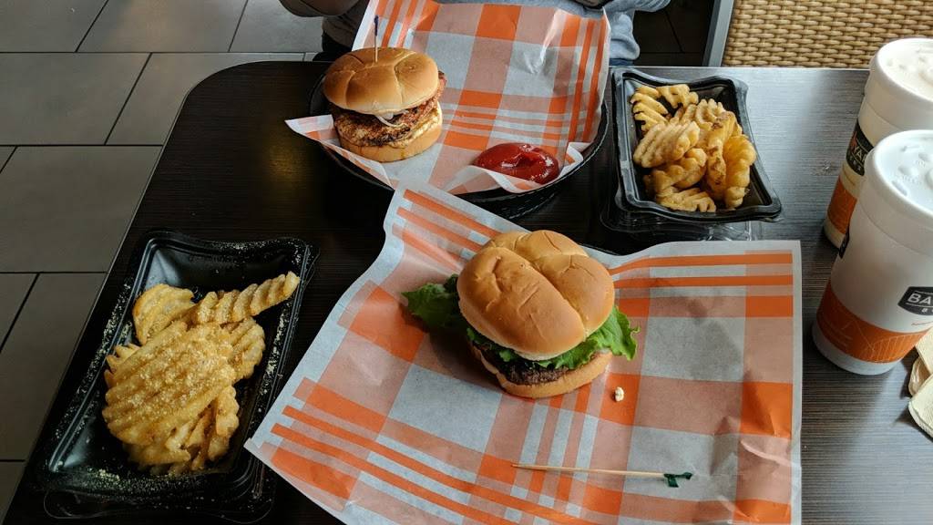 Back Yard Burgers | restaurant | 5004 Maryland Way, Brentwood, TN 37027, USA | 6153718145 OR +1 615-371-8145