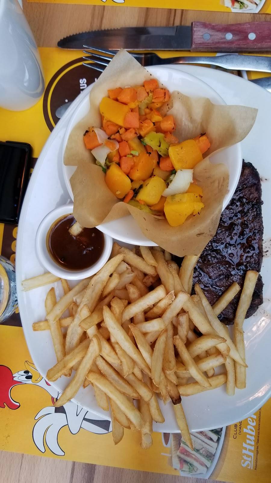 Rôtisserie St-Hubert | restaurant | 725 Chemin Jean-Adam, Piedmont, QC J0R 1R3, Canada | 4502274663 OR +1 450-227-4663