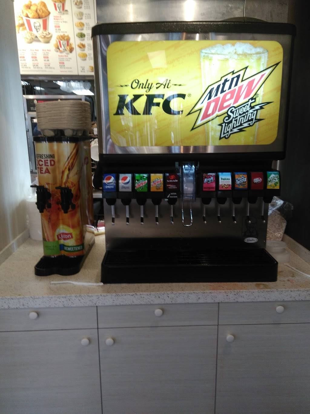 KFC | restaurant | 1327 Broadway, Chula Vista, CA 91911, USA | 6194252782 OR +1 619-425-2782