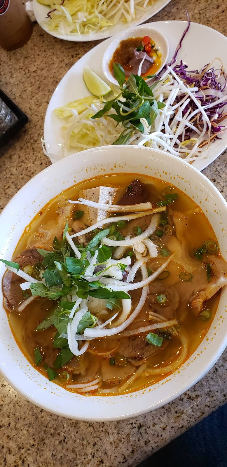 Bò Né Houston | restaurant | 11169 Beechnut St, Houston, TX 77072, USA | 8323513389 OR +1 832-351-3389