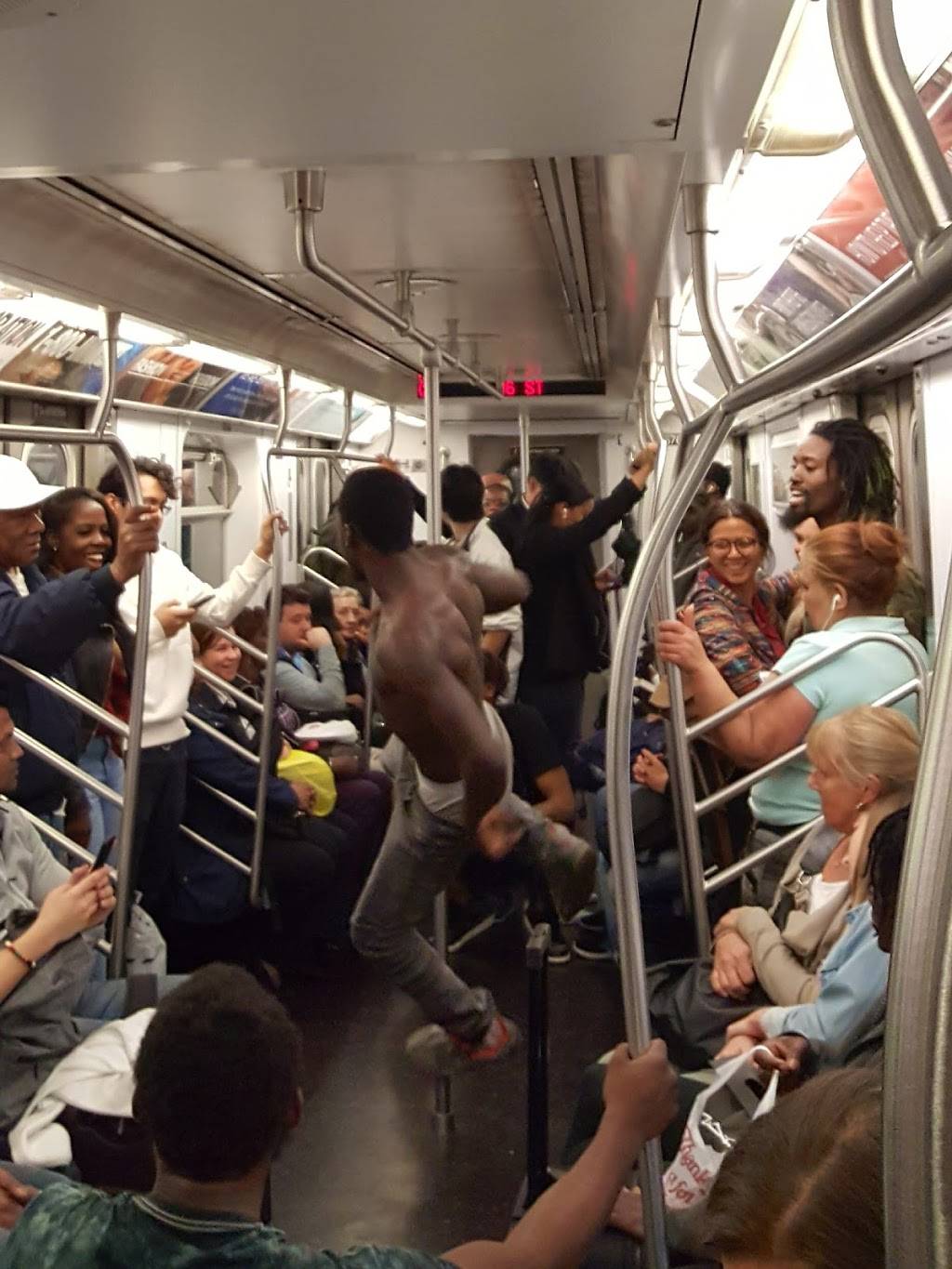 Subway Restaurants | restaurant | 731 Columbus Ave, New York, NY 10025, USA | 2122226014 OR +1 212-222-6014