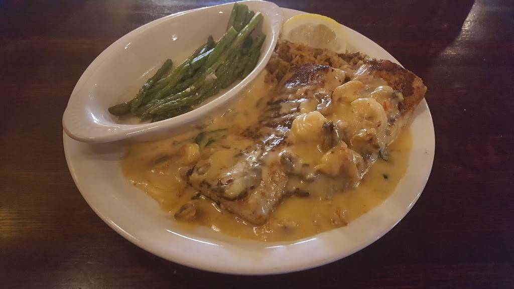 Gator Lounge | restaurant | 11081 E Michigan Ave, Battle Creek, MI 49014, USA | 2699642514 OR +1 269-964-2514