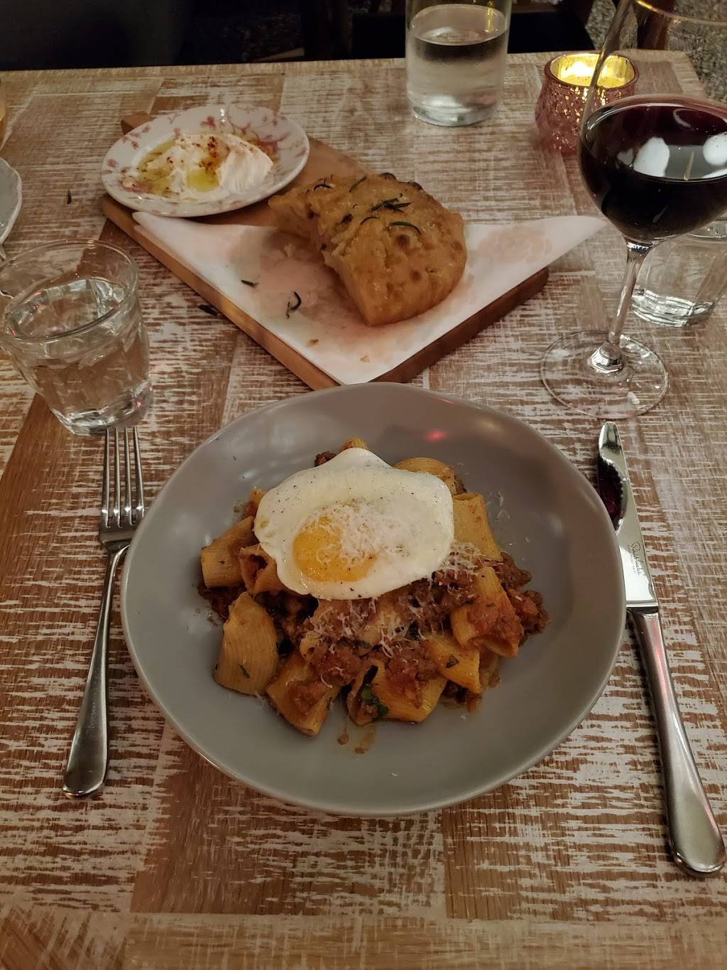 Rosalie | restaurant | 400 Dallas St, Houston, TX 77002, USA | 7133515790 OR +1 713-351-5790