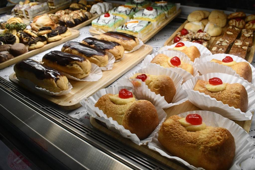 Mozzarella Store, Pizza & Caffè | restaurant | 822 Michigan Ave, Chicago, IL 60611, USA | 3122852449 OR +1 312-285-2449