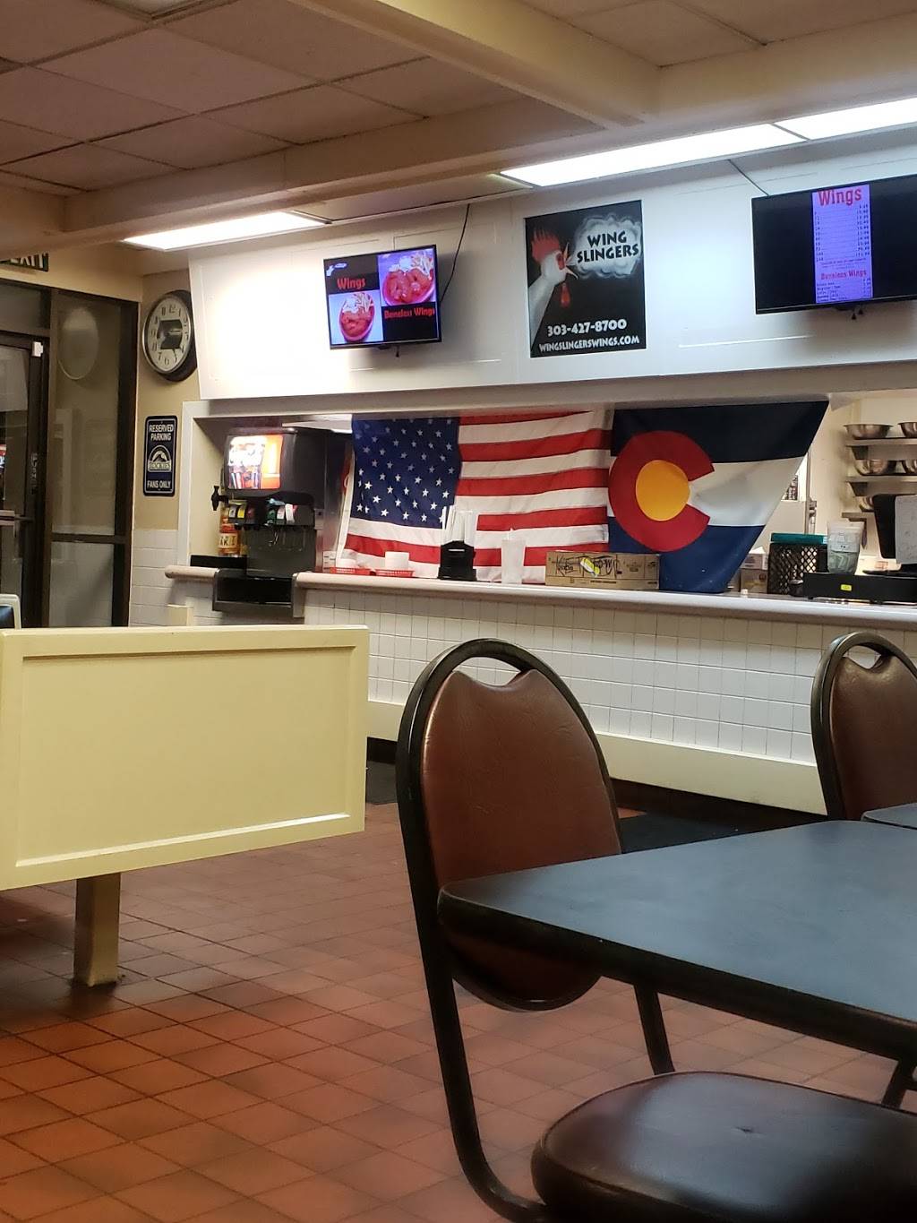 Wing Slingers | restaurant | 8458 Federal Blvd, Westminster, CO 80031, USA | 3034278700 OR +1 303-427-8700