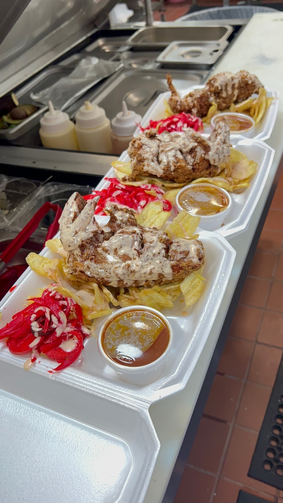 Los Catrachos Restaurant | restaurant | 9990 Kleckley Dr Suite H, Houston, TX 77075, USA | 2818881610 OR +1 281-888-1610