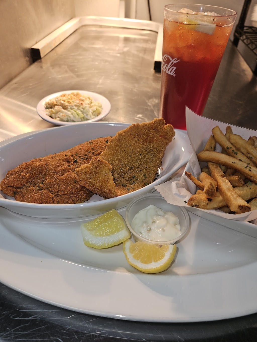 Uncle Willies Soule Food and Cakes | restaurant | 9527 Regency Square Blvd #108, Jacksonville, FL 32225, USA | 9043790011 OR +1 904-379-0011