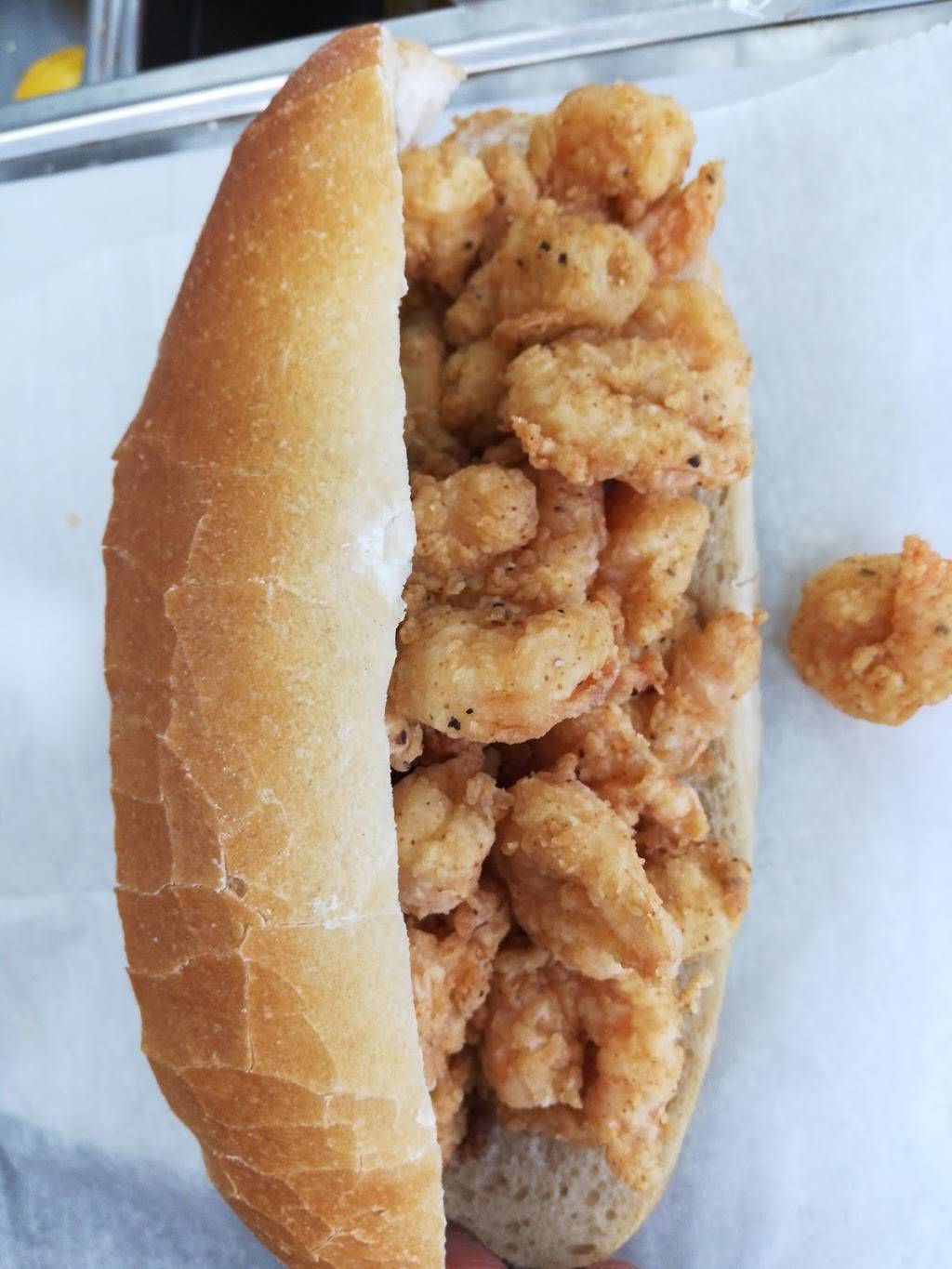 New Orleans Seafood Market | restaurant | 1269 Castle Hill Ave, The Bronx, NY 10462, USA | 7186842135 OR +1 718-684-2135