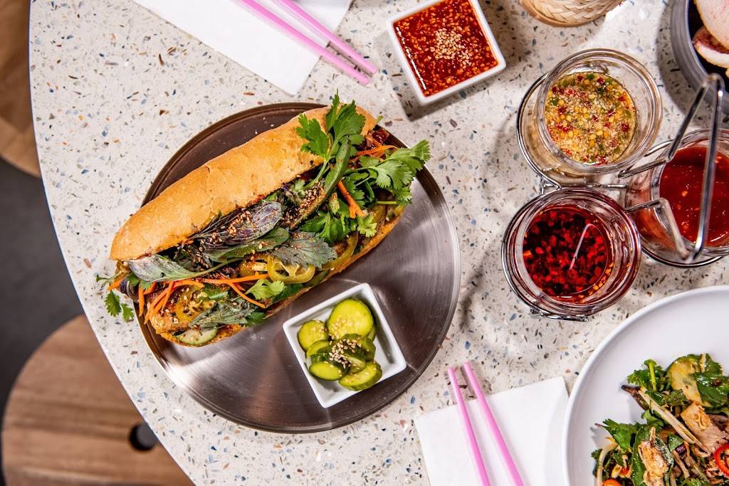 Tyger Tyger | restaurant | 121 E Yanonali St, Santa Barbara, CA 93101, USA | 8058804227 OR +1 805-880-4227