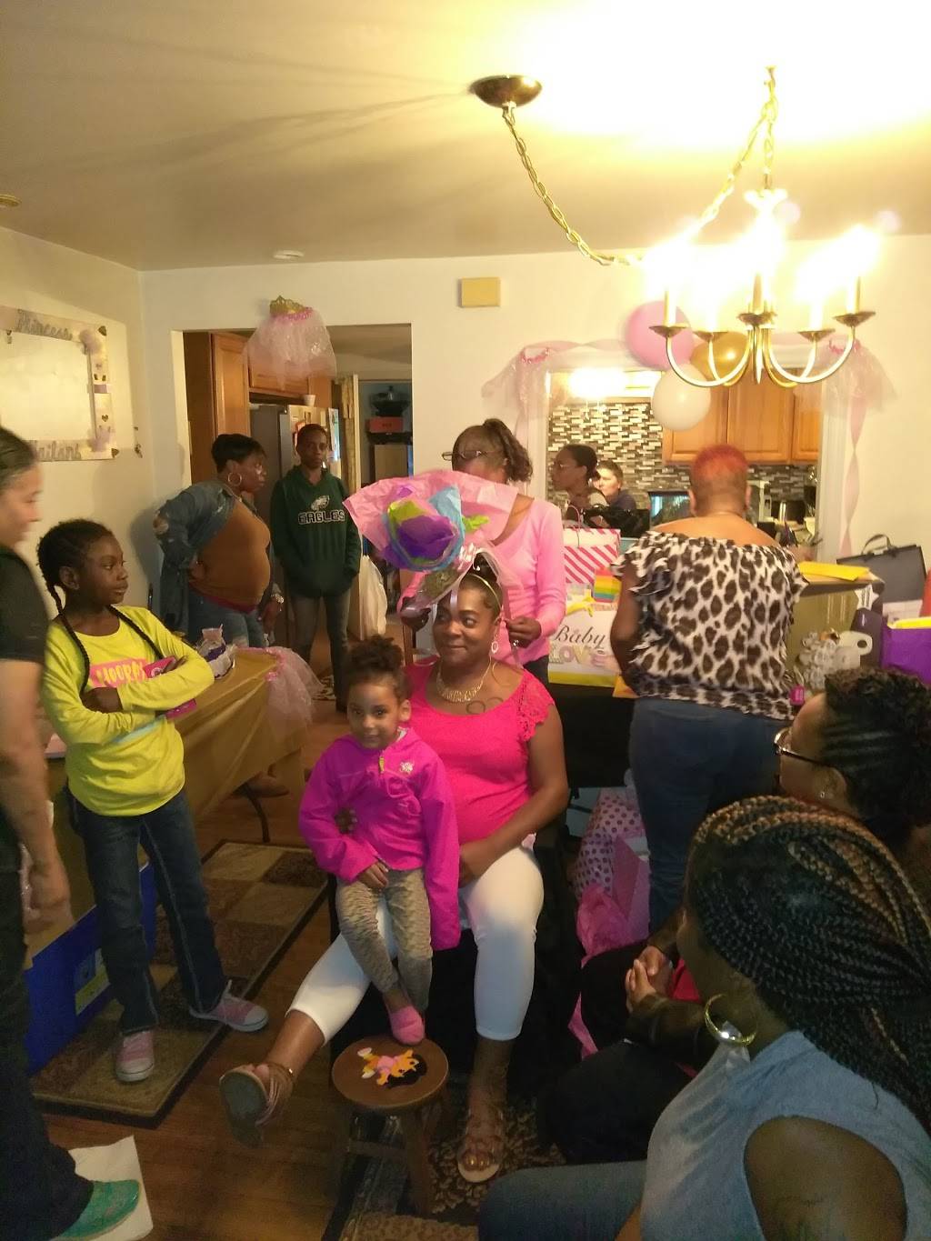 Tienda Y Taqueria Mi Abuelita | restaurant | 627 Arch St, Norristown, PA 19401, USA | 6103133131 OR +1 610-313-3131