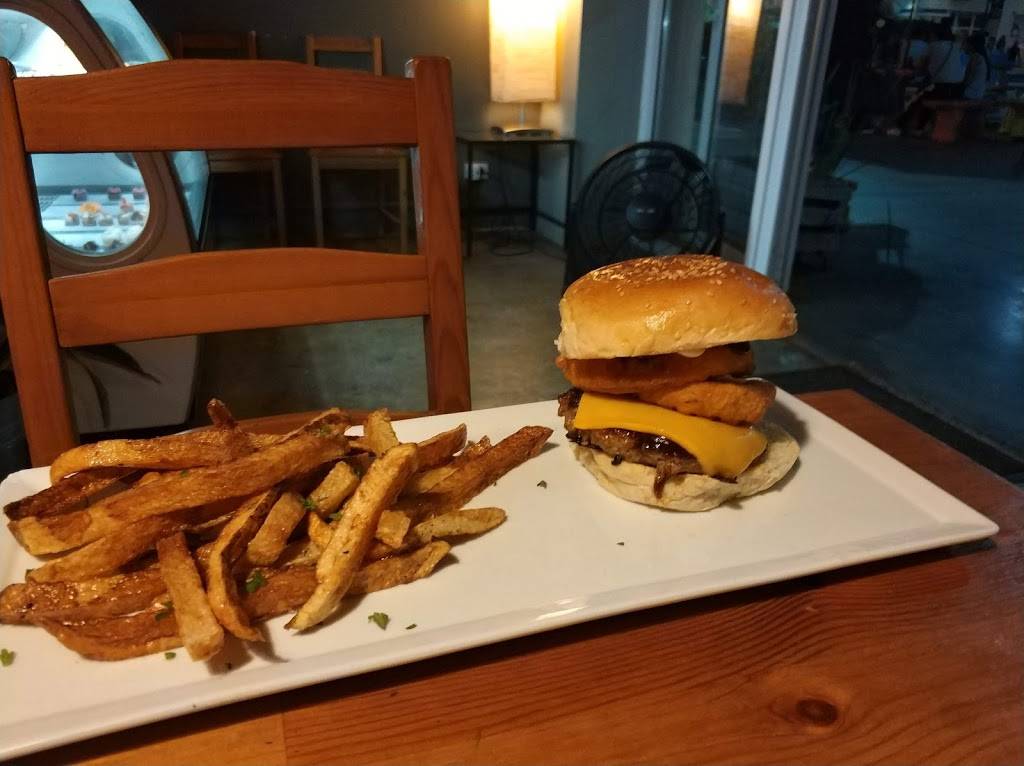 Restaurant Beefcake | restaurant | Carretera Libre Tijuana, Rosarito - Ensenada 300, Reforma, 22704 Rosarito, B.C., Mexico | 016616139848 OR +52 661 613 9848