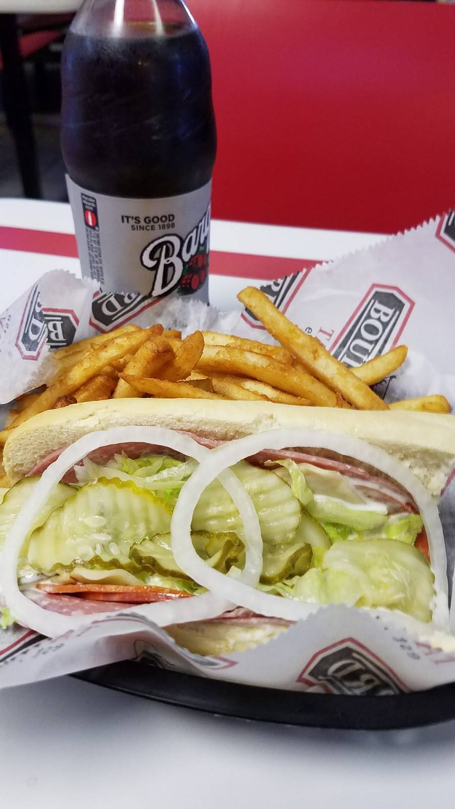 Boulevard Tavern | night club | 12220 Towne Lake Dr, Fort Myers, FL 33913, USA | 2395617444 OR +1 239-561-7444