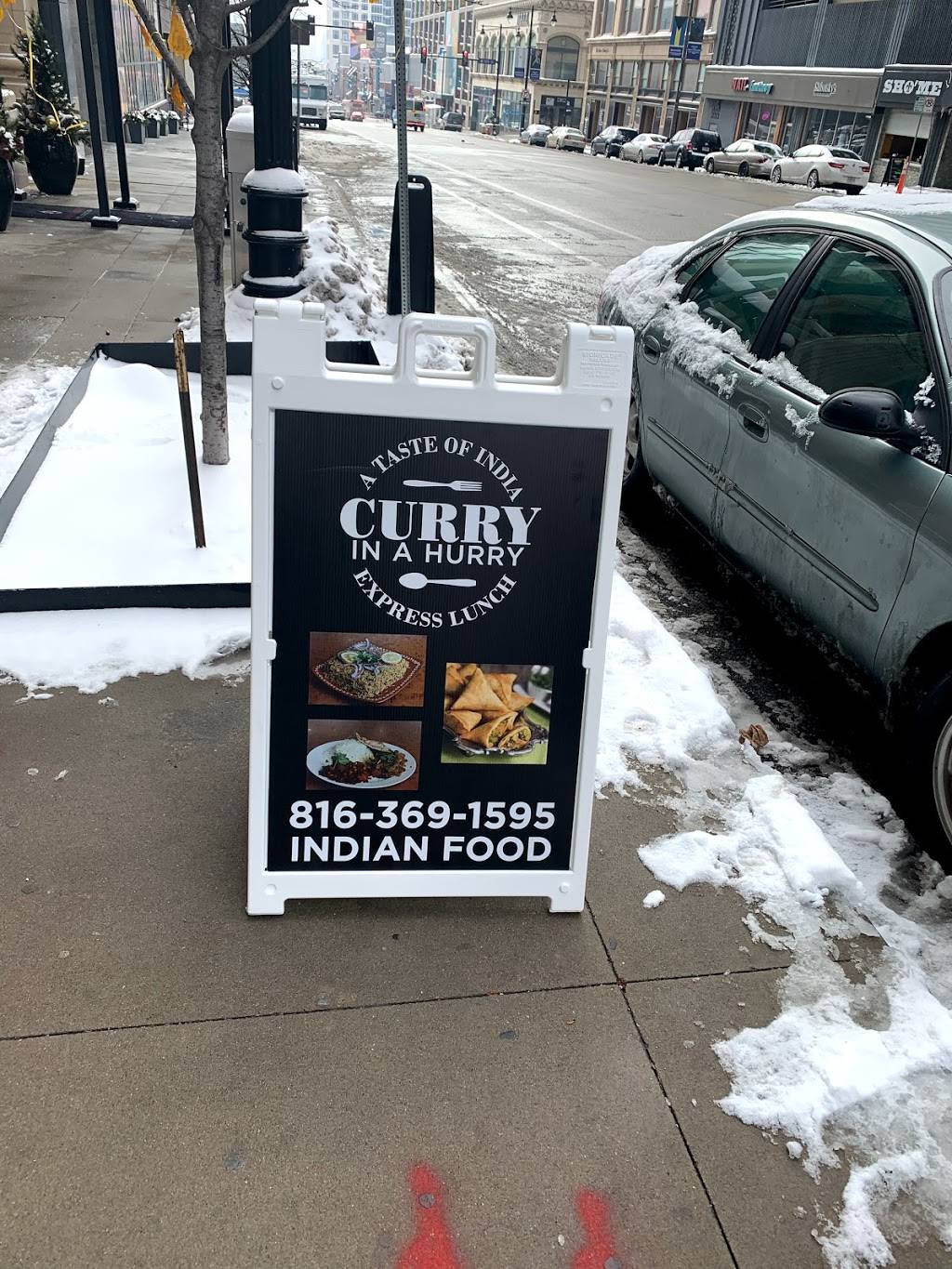 Curry In A Hurry | restaurant | 1103 Grand Blvd #125, Kansas City, MO 64106, USA | 8165691595 OR +1 816-569-1595