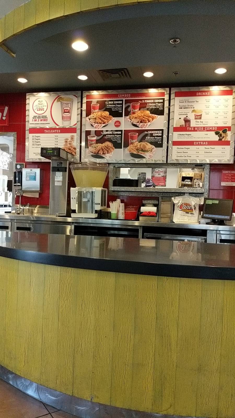 Raising Canes Chicken Fingers | meal takeaway | 9490 Dorchester Rd, Summerville, SC 29485, USA | 8438510600 OR +1 843-851-0600